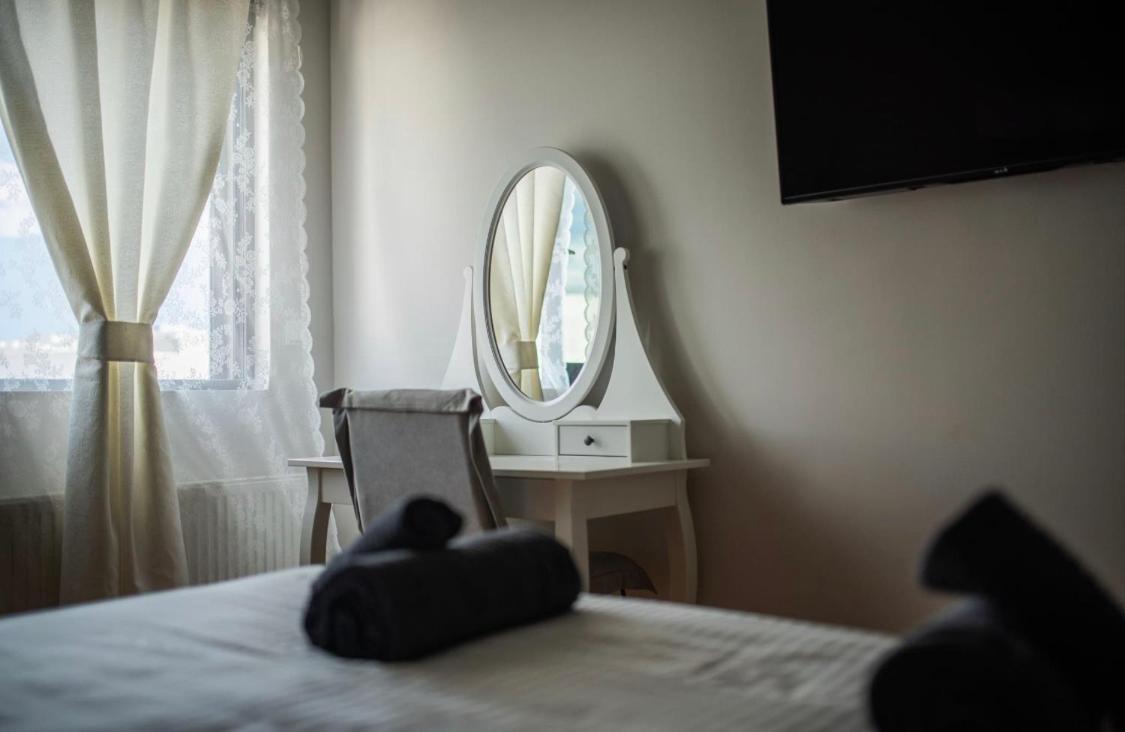 아테네 Minimal Brand New Loft Next To Subway 아파트 외부 사진